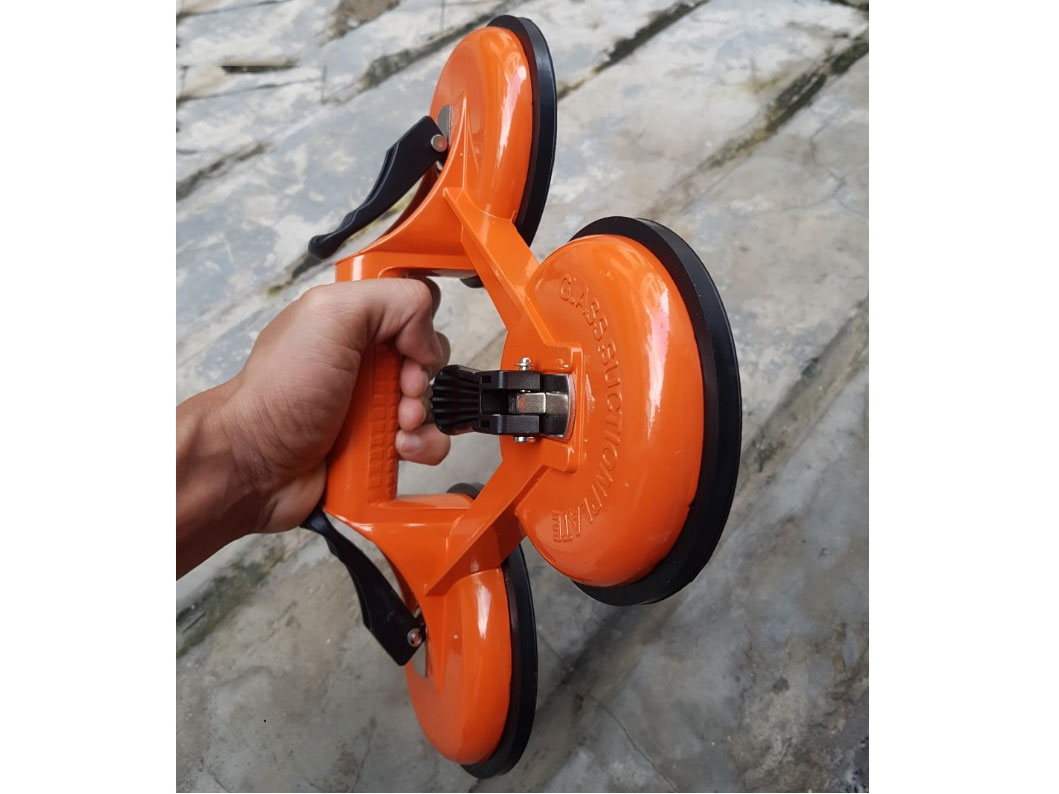 Tay cầm hít kính  