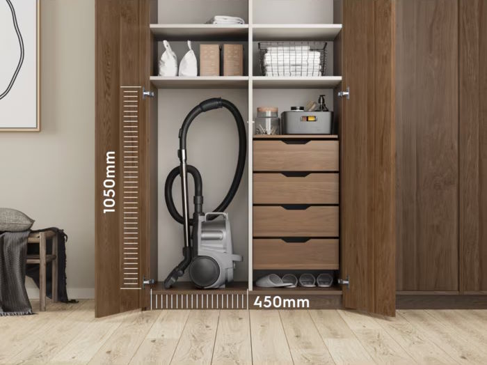 Thiết kế hộp gọn gàng, sang trọng Máy hút bụi dạng hộp Electrolux Clean 500 EFC52614