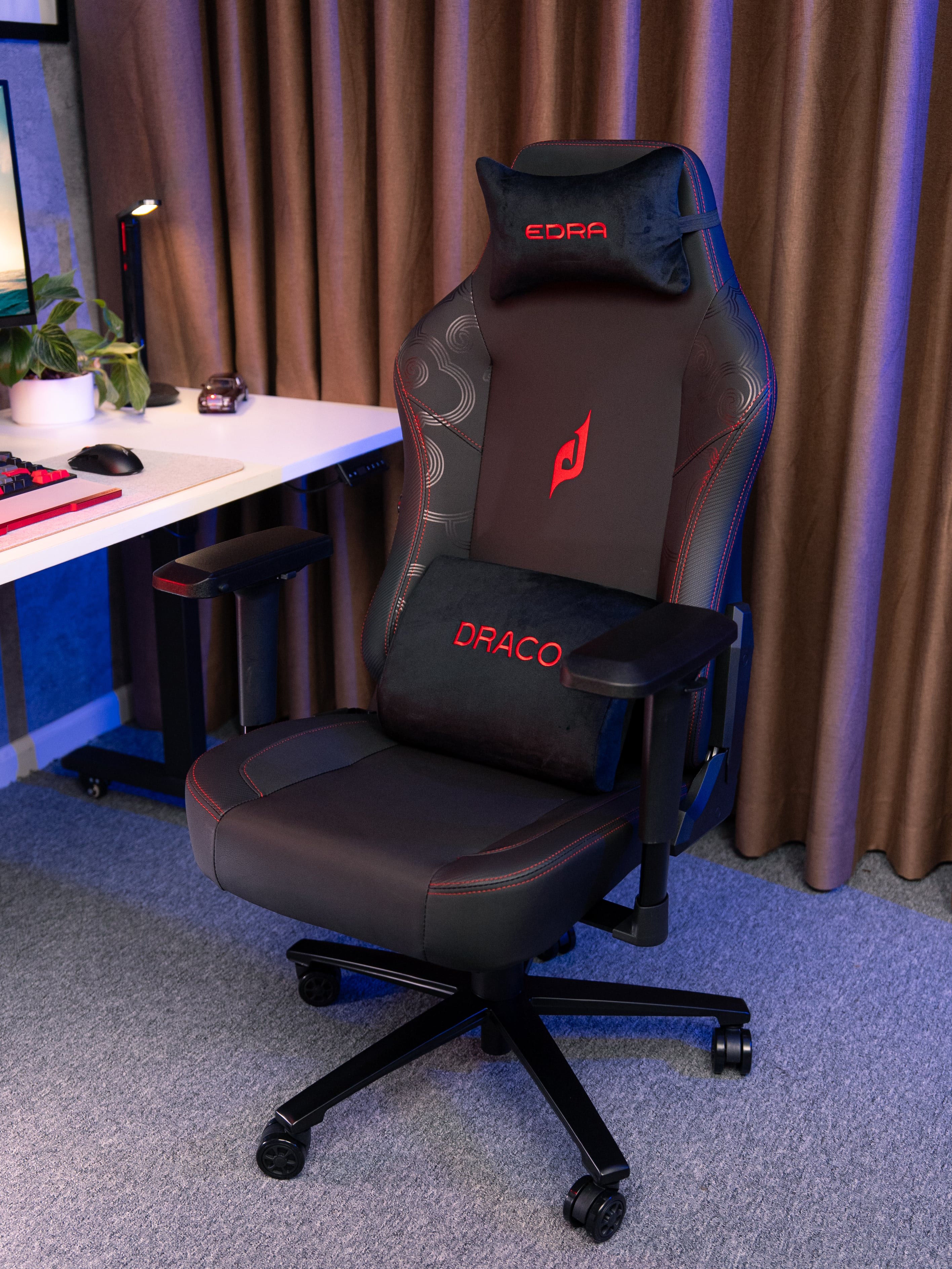 Chất liệu đột phá: Êm ái, thoáng khí và bền bỉ Ghế gaming E-DRA Draco EGC237