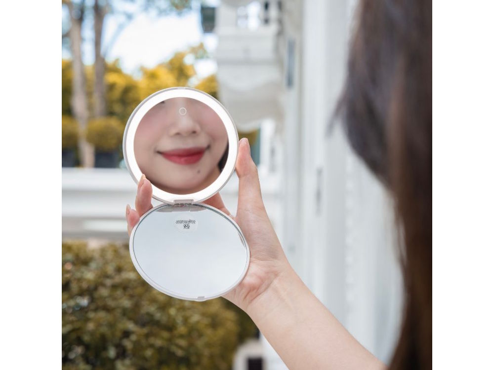 Kata Miro O2 Pocket có 3 màu sắc ánh sáng Kata Miro O2 Pocket