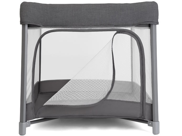 Thoải mái tối đa cho giấc ngủ của bé Giường cũi Joie Amigo Thunder