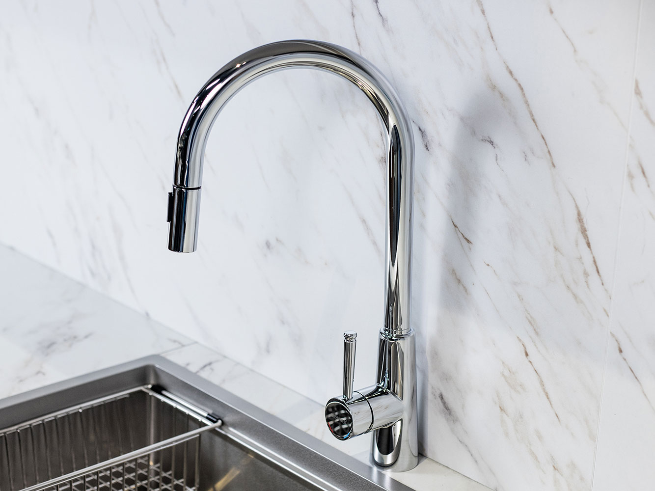 Vòi rửa chén dây rút GrandX  