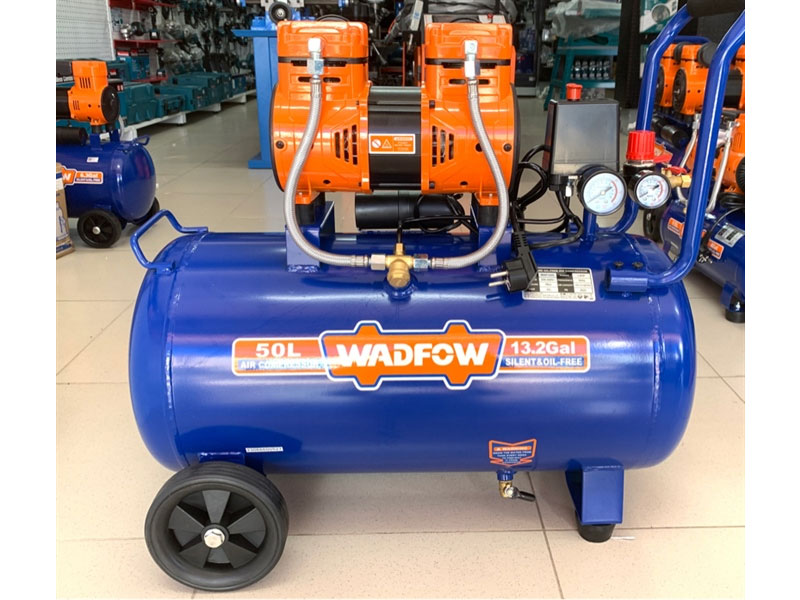 Máy nén khí không dầu Wadfow có 2 bánh xe và tay kéo di chuyển Máy nén khí không dầu Wadfow