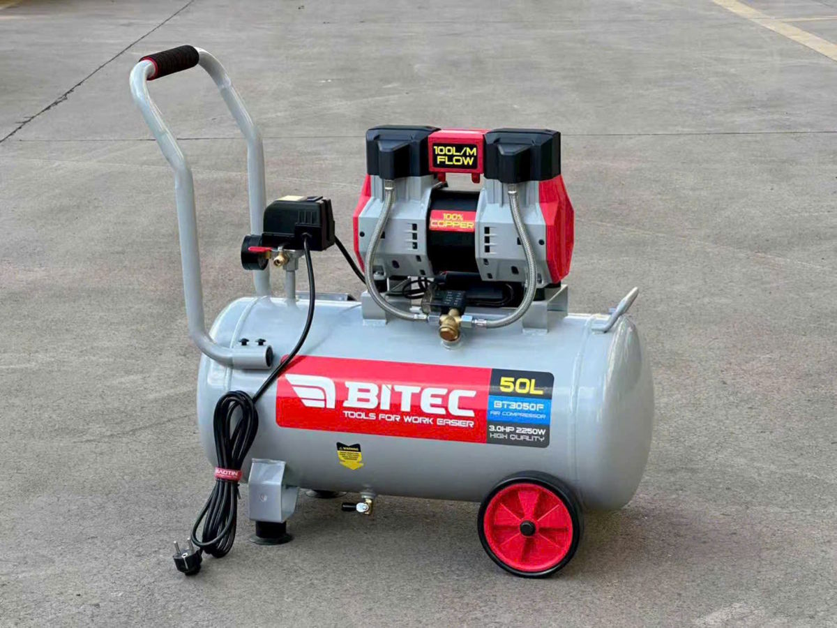 Máy nén khí không dầu  