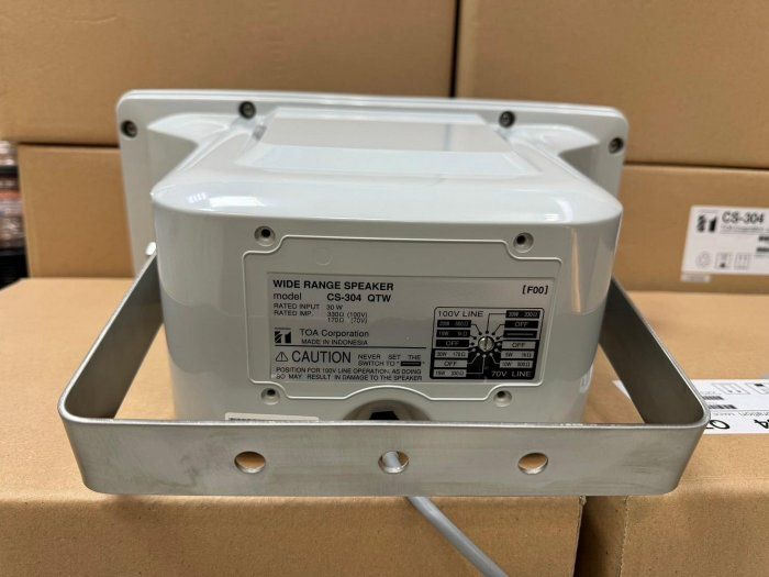 Âm thanh chất lượng cao, trung thực TOA CS-304