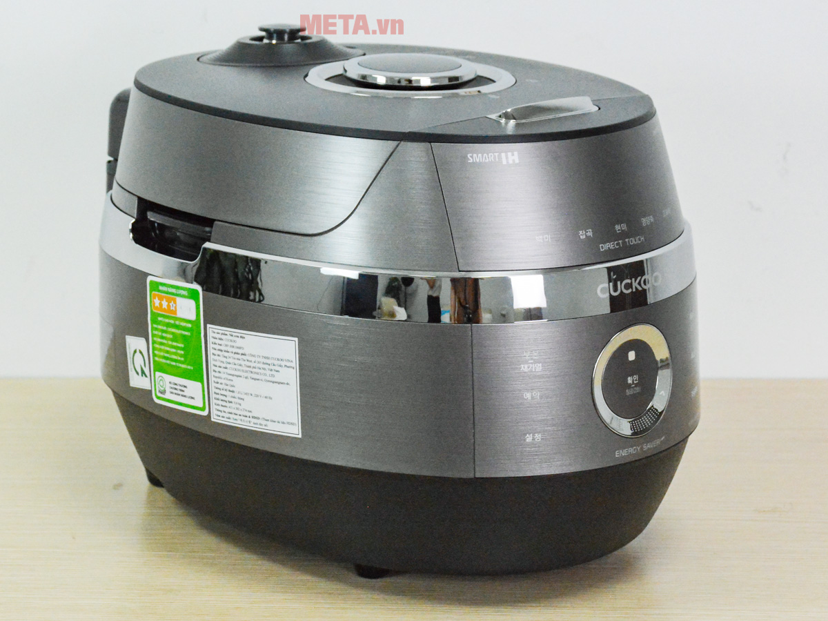 Nồi cơm điện cao tần áp suất Cuckoo CRP-JHR0660FD có thiết kế sang trọng, hiện đại Nồi cơm điện cao tần áp suất Cuckoo CRP-JHR0660FD có thiết kế sang trọng, hiện đại