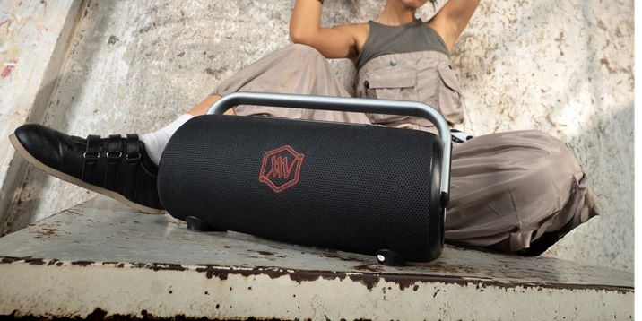 Thiết kế thời thượng, linh hoạt sử dụng Loa Alpha Works AW-IKON 20