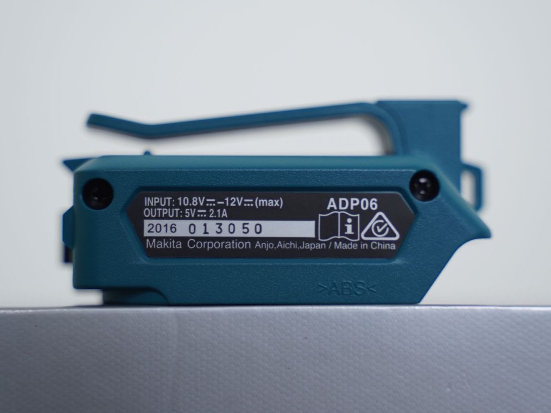 Bộ chuyển đổi cổng USB Makita 