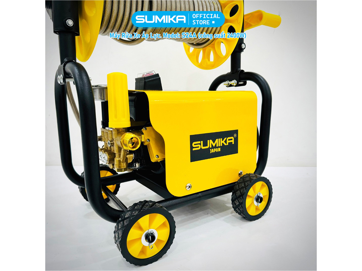 Máy rửa xe có 4 bánh xe di chuyển S24A