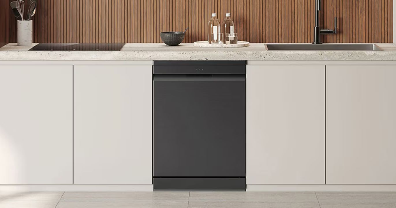 Máy rửa bát độc lập 14 bộ LG LDN14BLA5