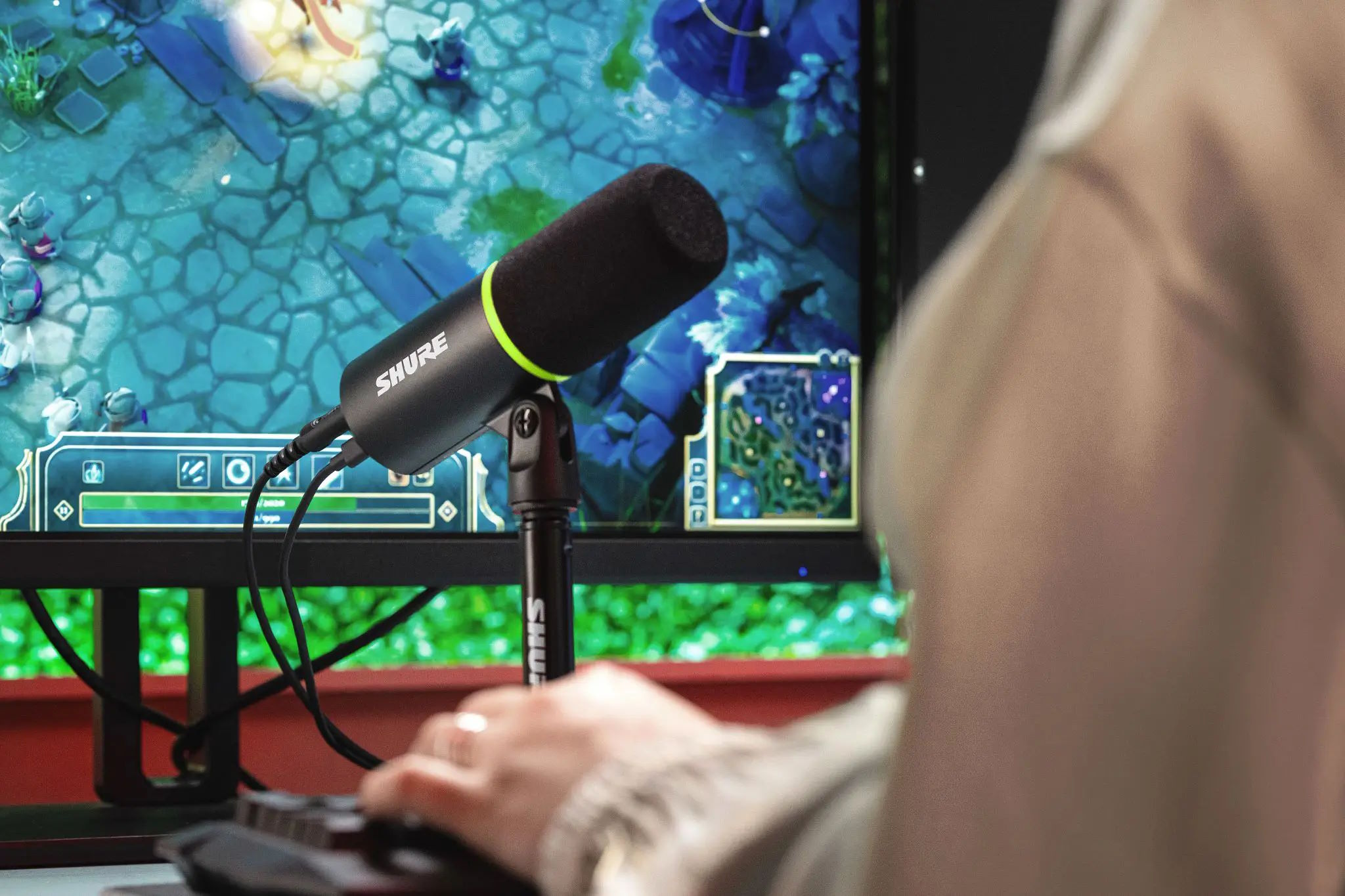 Lọc âm số hiện đại, giọng nói rõ ràng Microphone thu âm Podcast, phòng thu, Livestream Shure MV6