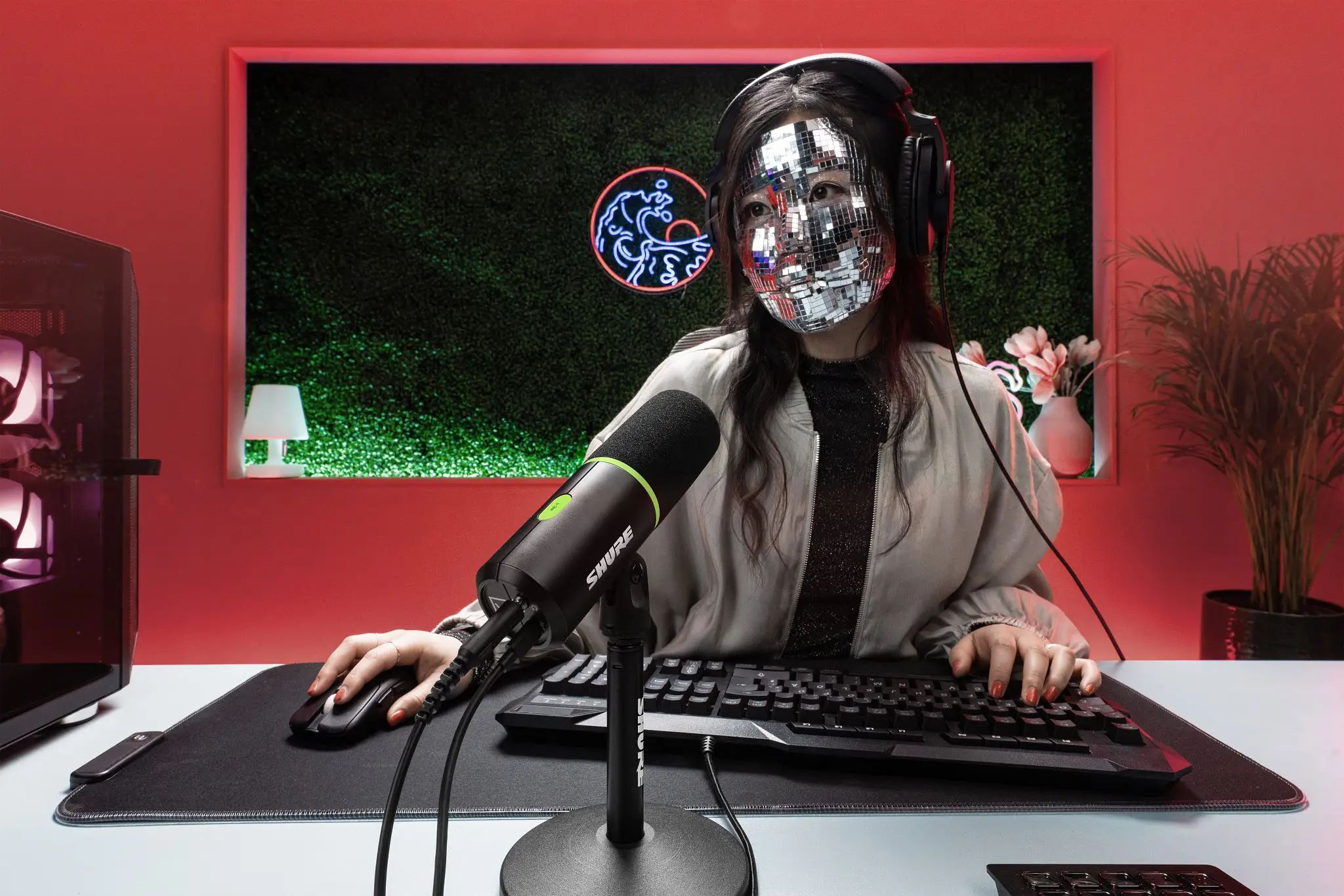 Tích hợp công nghệ từ Studio huyền thoại Shure MV6