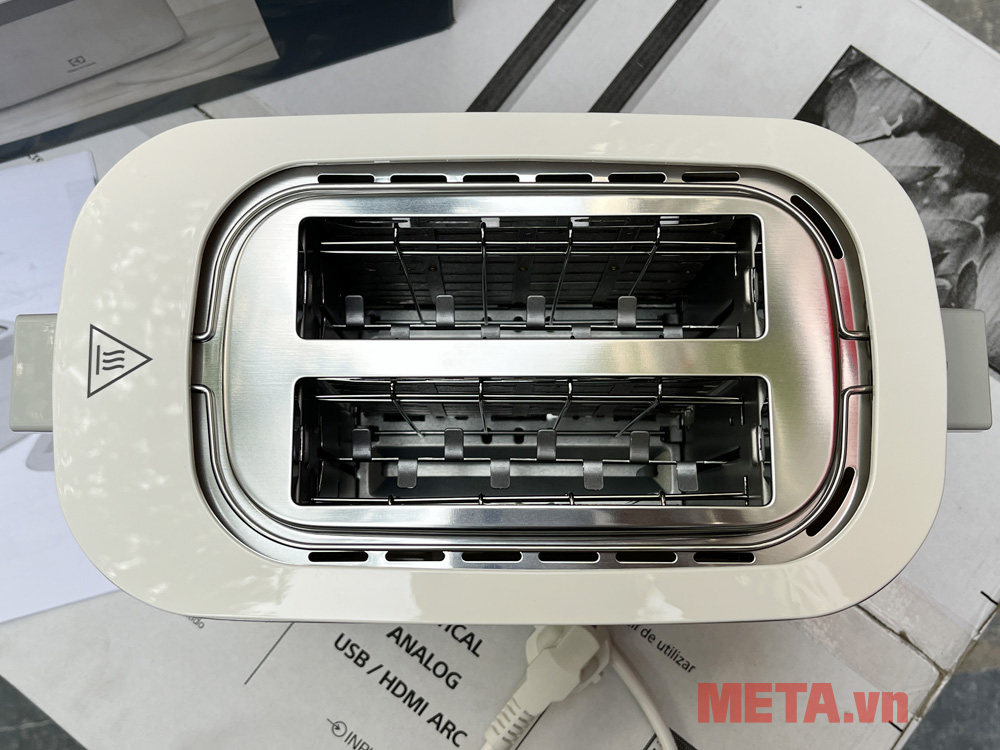 Máy nướng bánh mì Electrolux E2TS1-100W