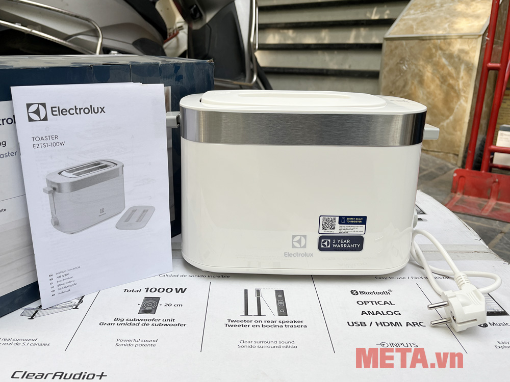 Máy nướng bánh mì Electrolux E2TS1-100W