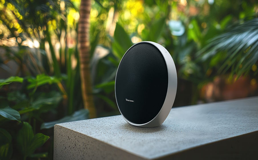 Loa bluetooth Harman Kardon Onyx Studio 9