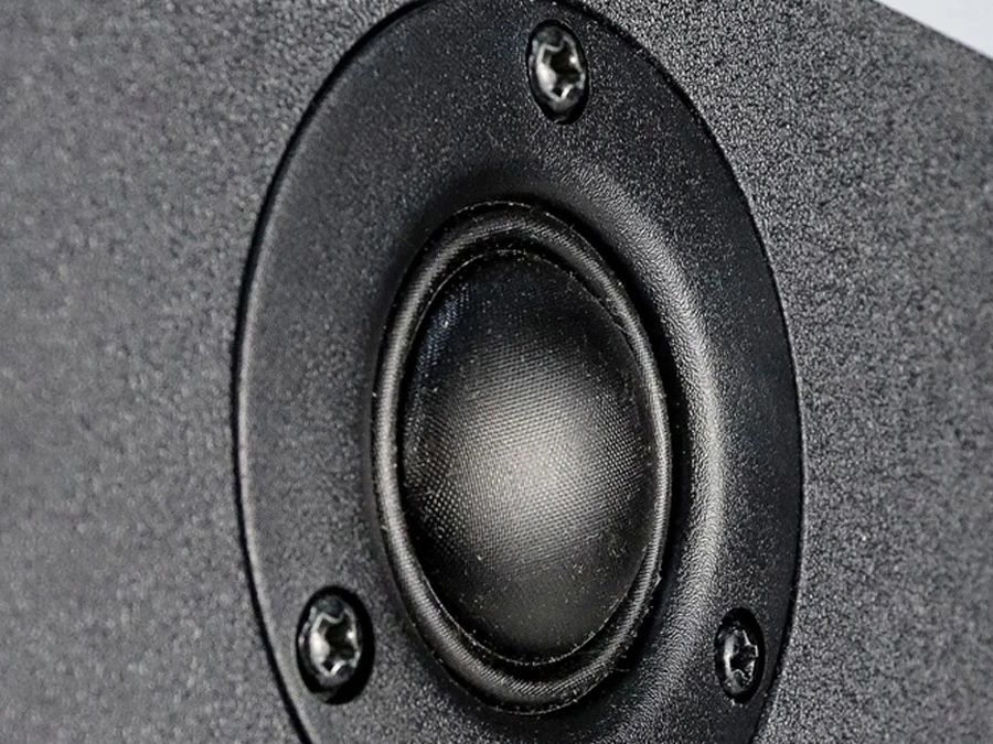 Trải nghiệm nghe nhạc sống động Microlab Solo 4