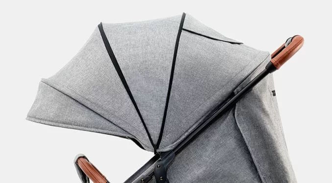 Mái che lớn – Bảo vệ toàn diện mọi lúc Xe đẩy Kinderkraft Grande