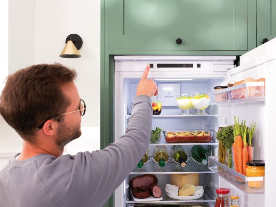 Bảng điều khiển InsideControl – Đơn giản và tinh tế Tủ lạnh Fagor 3FIC-5440