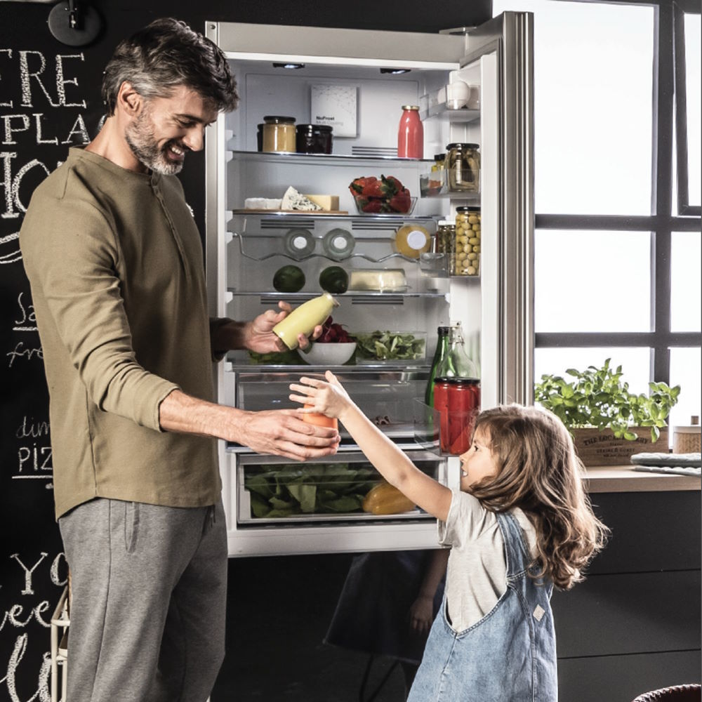 Dung tích 246 lít – Không gian lưu trữ hợp lý cho gia đình Tủ lạnh Fagor lắp âm 3FIC-5440