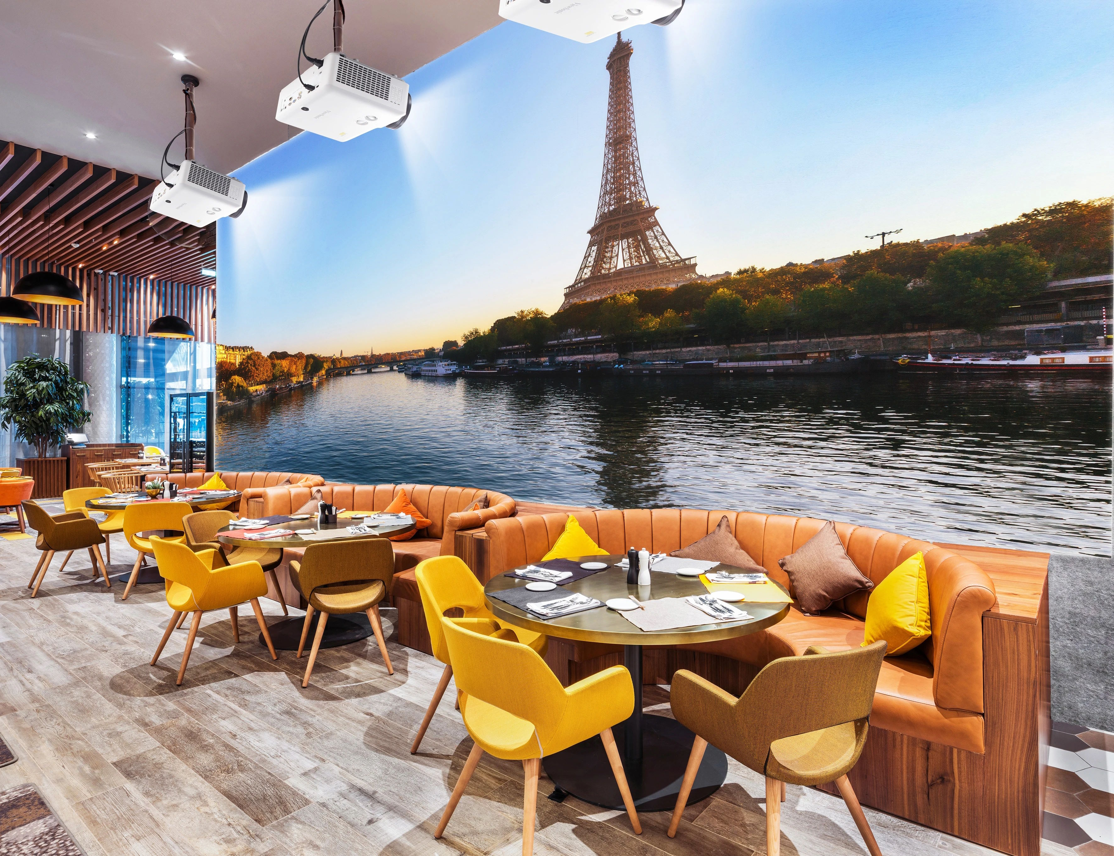 Độ sáng cao – Hình ảnh rõ ràng trong mọi điều kiện Máy chiếu laser gần ViewSonic LS921WU