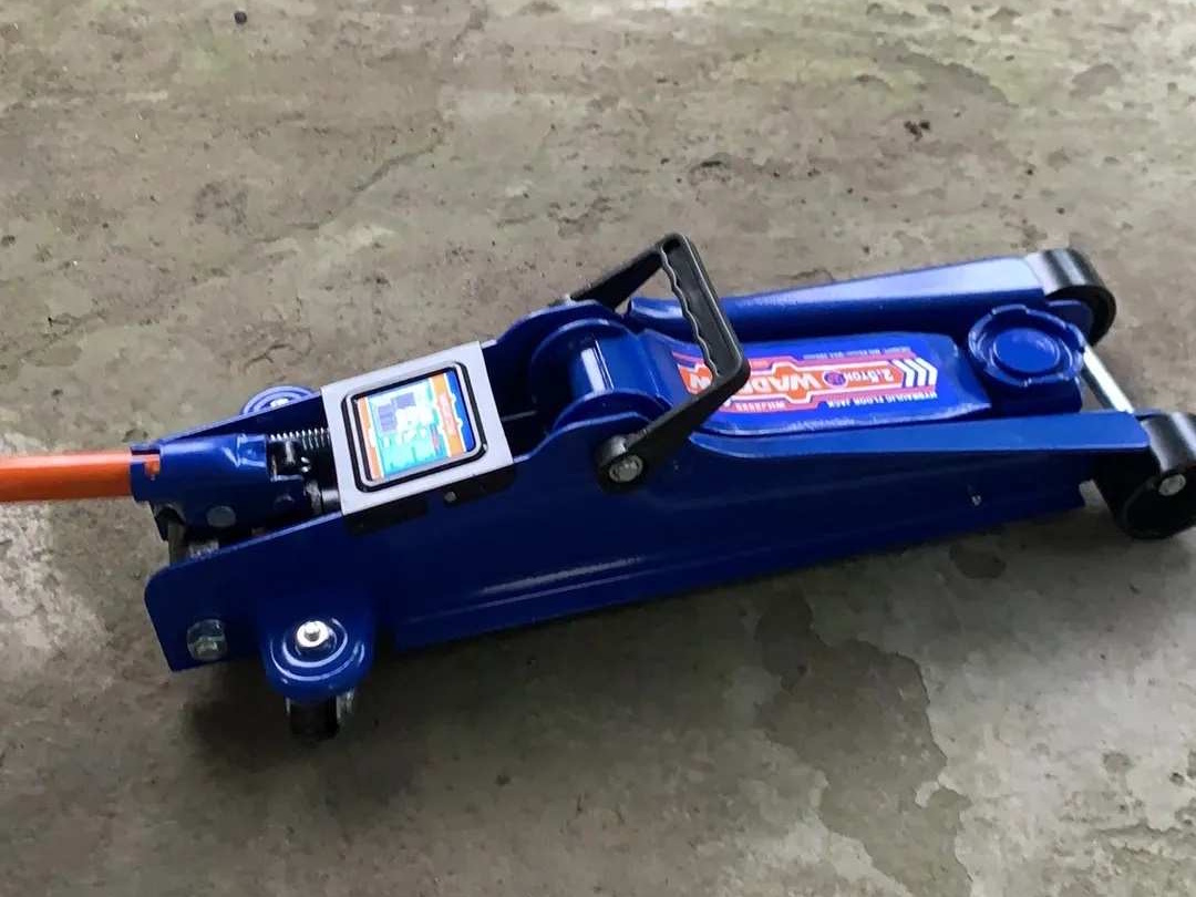 Wadfow WHJ2525 có chiều cao nâng tối đa 380mm Wadfow WHJ2525