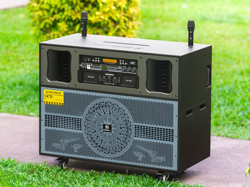 Thiết kế bền bỉ, tiện lợi cho di chuyển Loa kéo Nanomax Pro-703