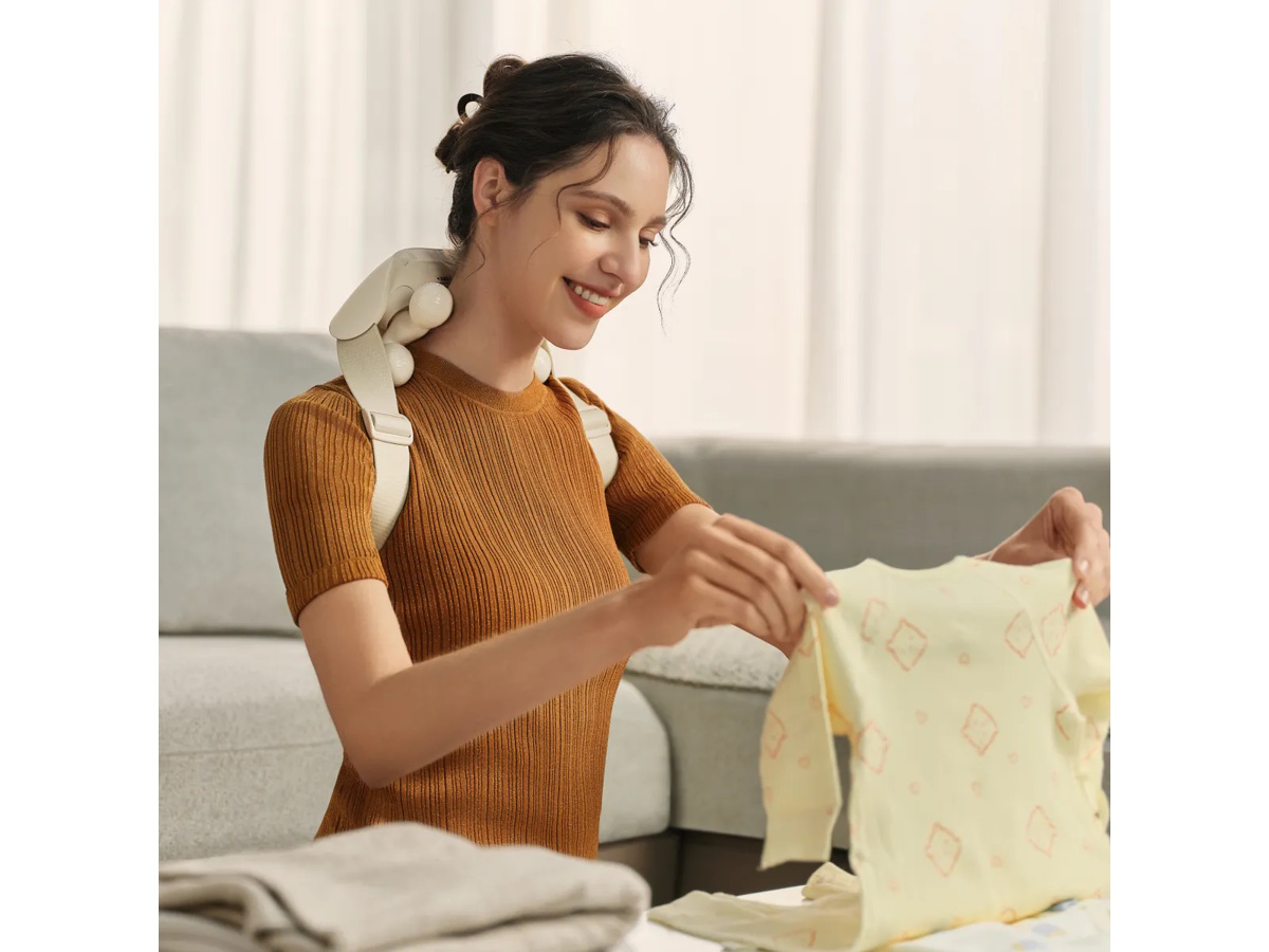 Máy massage dành cho người hay bị mỏi cổ vai gáy Máy massage cổ vai gáy