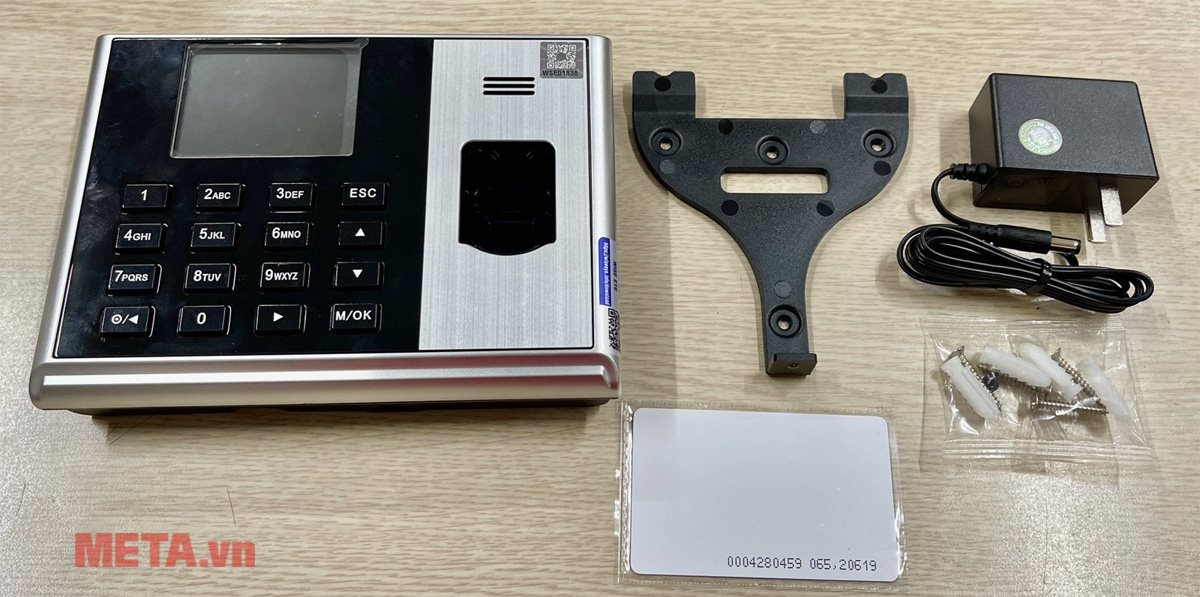 Máy chấm công vân tay ZKTeco UA300