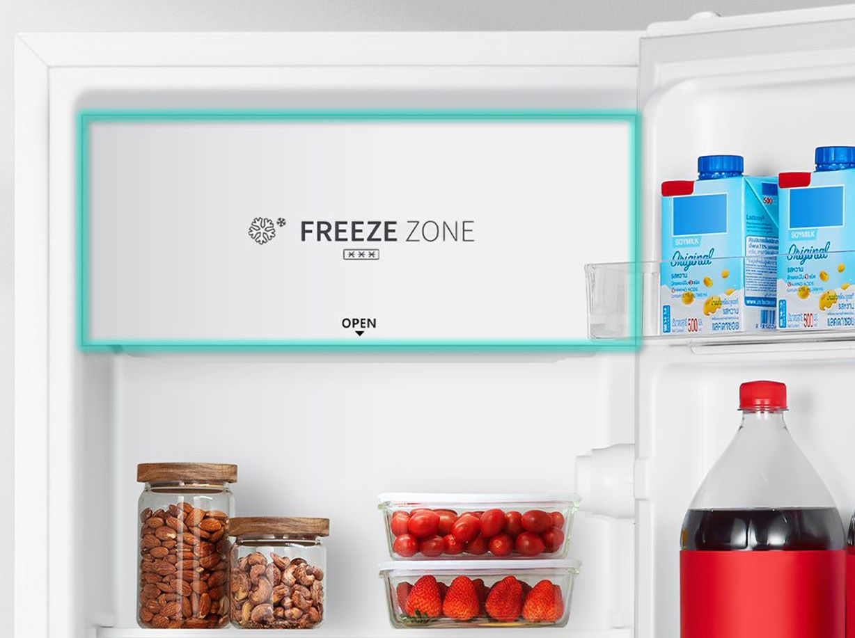 Tủ lạnh Hisense 82 lít RR106D4ESN