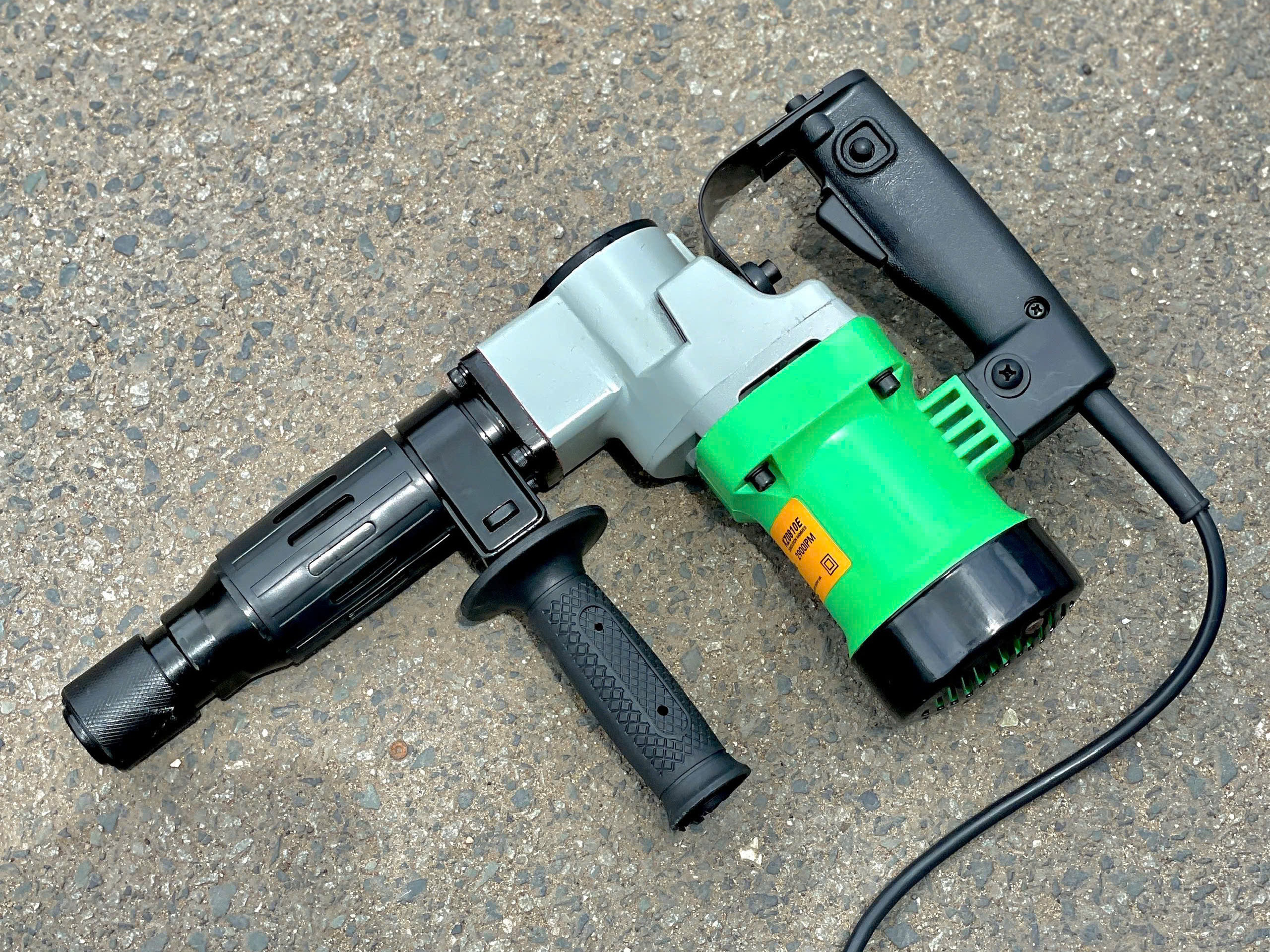 Máy đục bê tông  