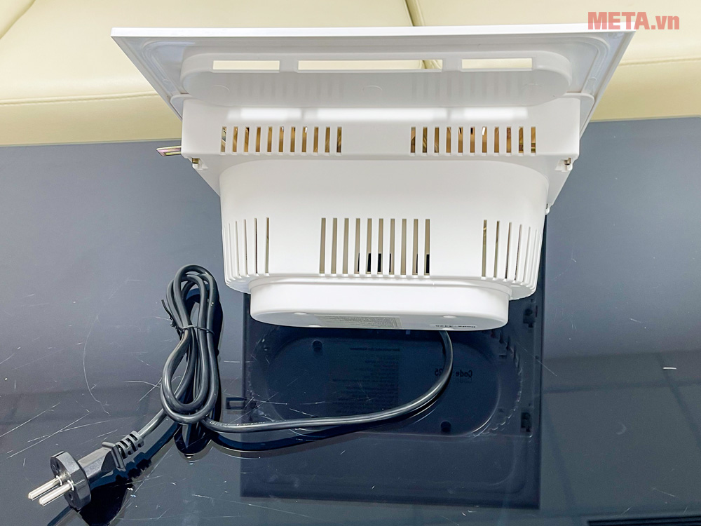 Kottmann K9S thiết kế 2 mức công suất sưởi ấm