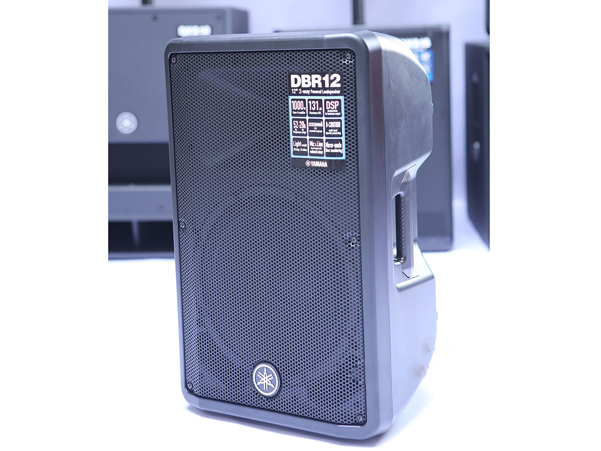 Loa Yamaha DBR12 thoát âm tốt Loa Yamaha DBR12