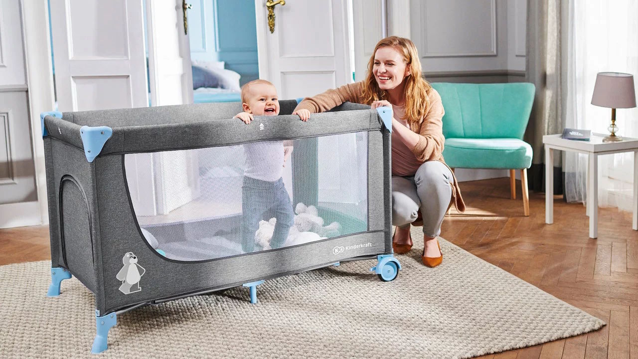 Nôi ngủ cho bé Kinderkraft Joy