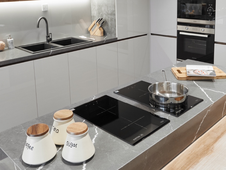 Bếp từ Malloca MDI 302 FZ Domino