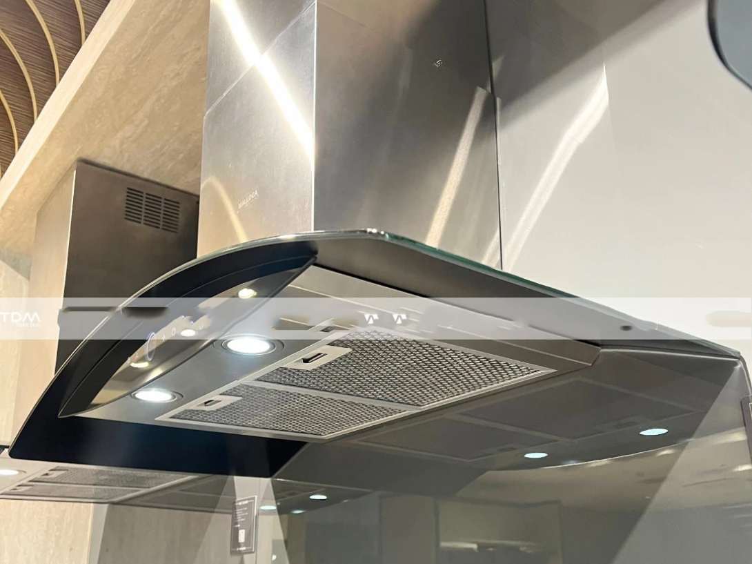 Máy hút mùi áp tường