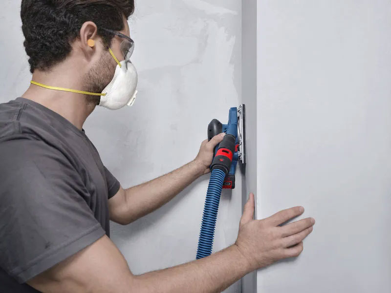 GSS 18V-18 Solo 06019R70L0 kết nối được với máy hút bụi GSS 18V-18 Solo 06019R70L0