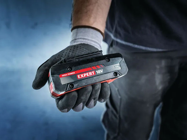 Pin Bosch EXBA18V-40 sạc chỉ mất 30 phút Pin Bosch EXBA18V-40