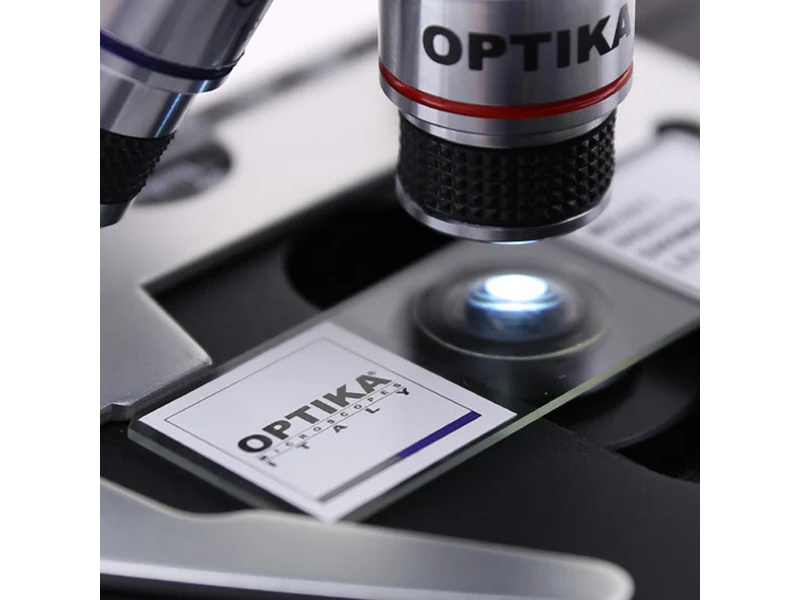 Kính hiển vi Optika có đèn Led chiếu sáng Kính hiển vi Optika