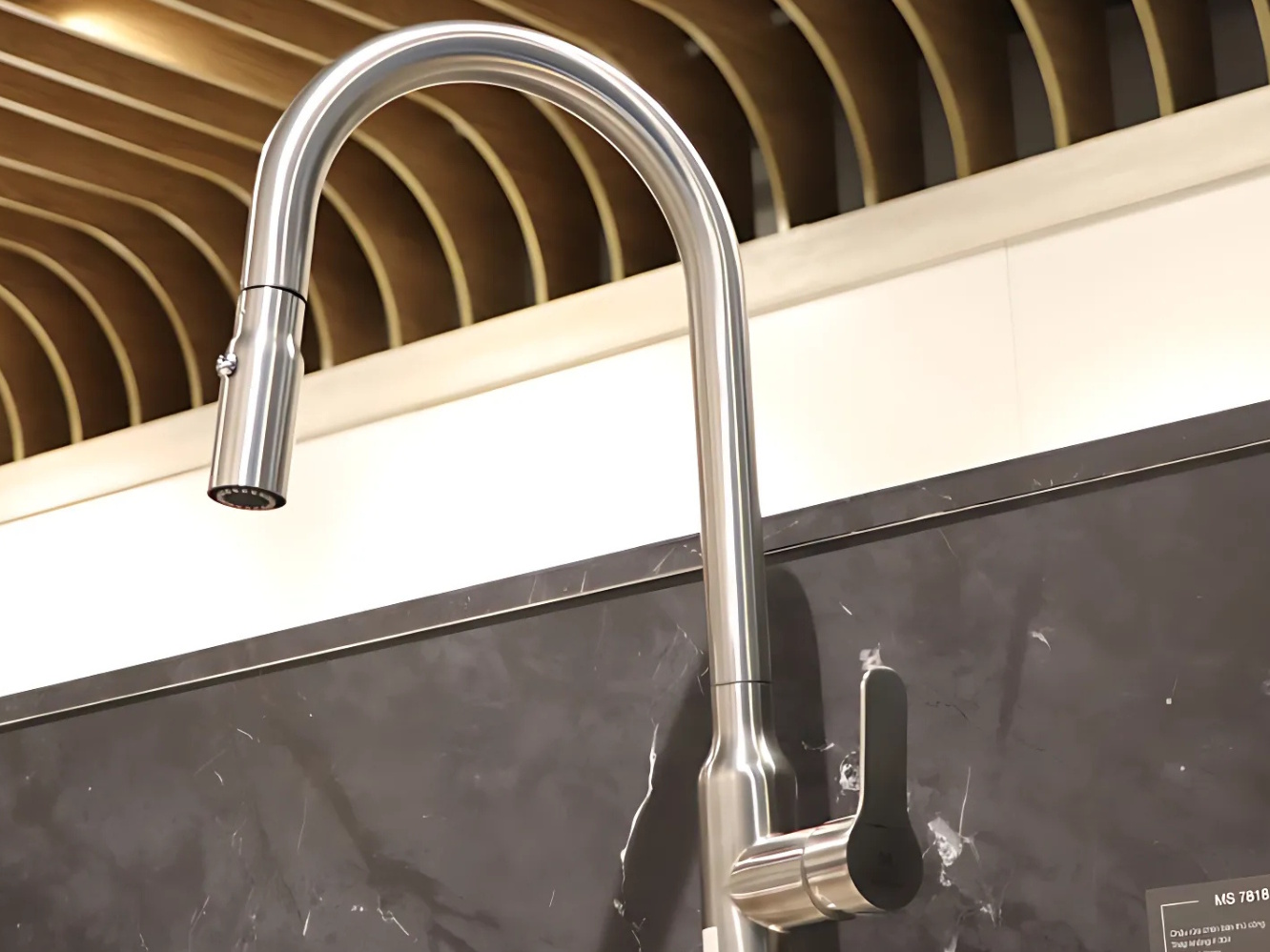 Vòi rửa bát Malloca 