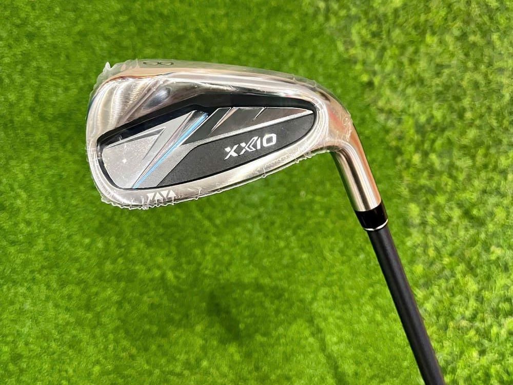 Bộ gậy golf XXIO MP1400