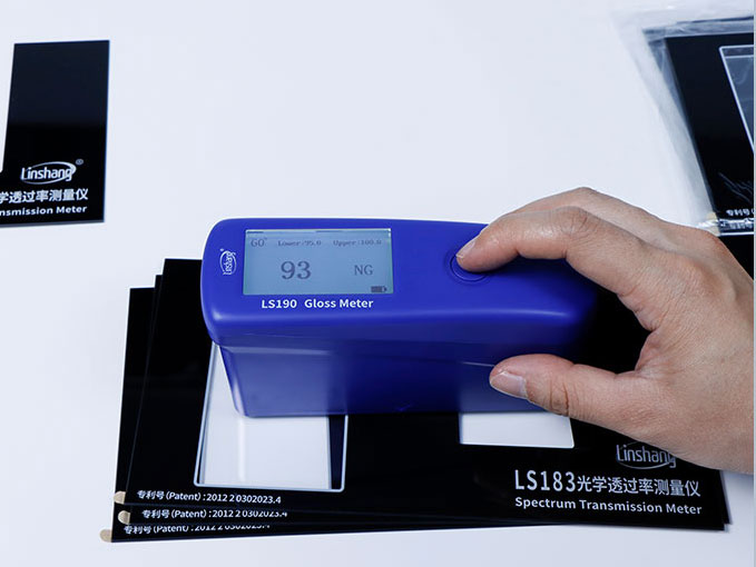 Máy đo độ bóng  