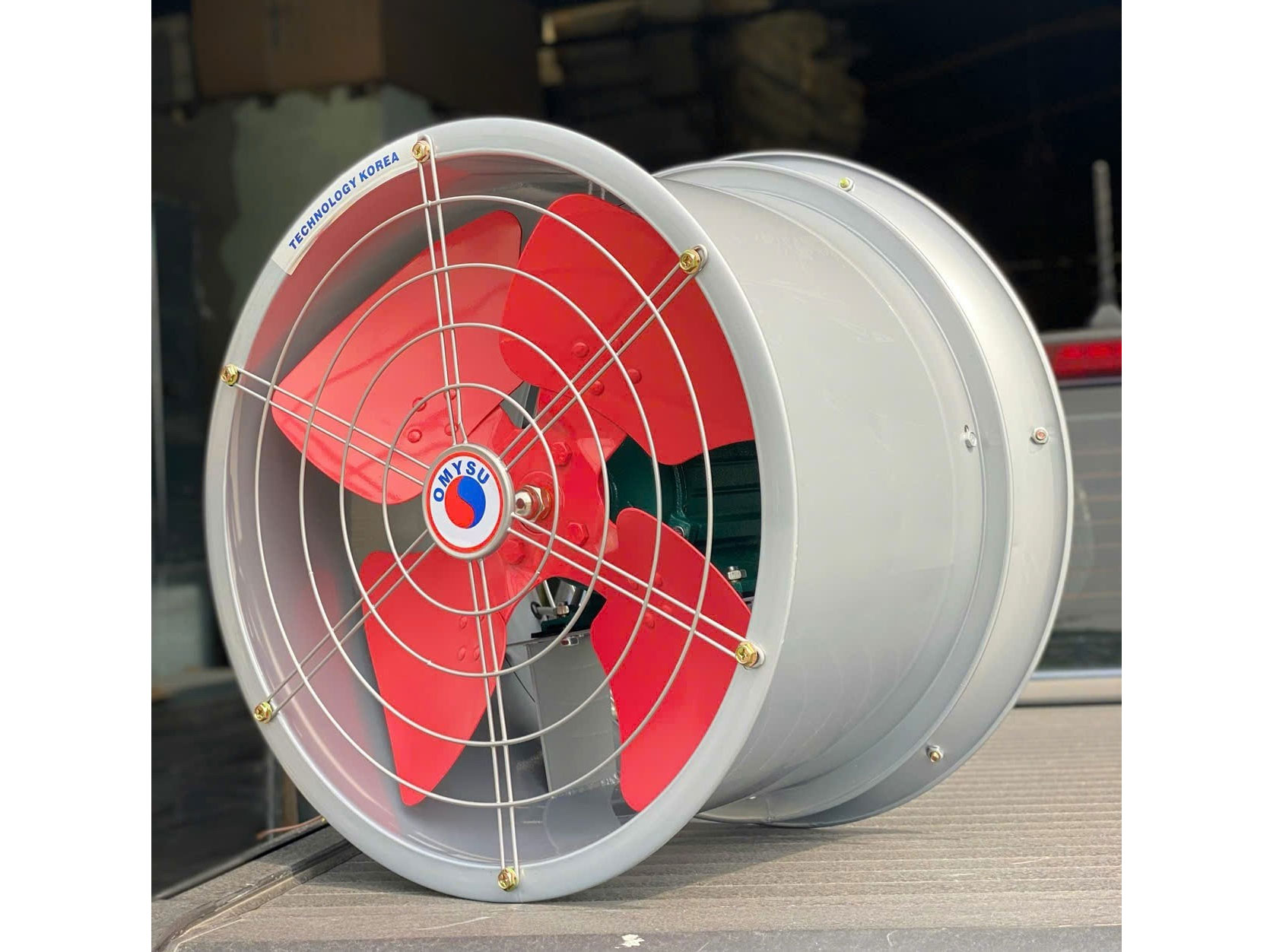 Quạt hút công nghiệp  