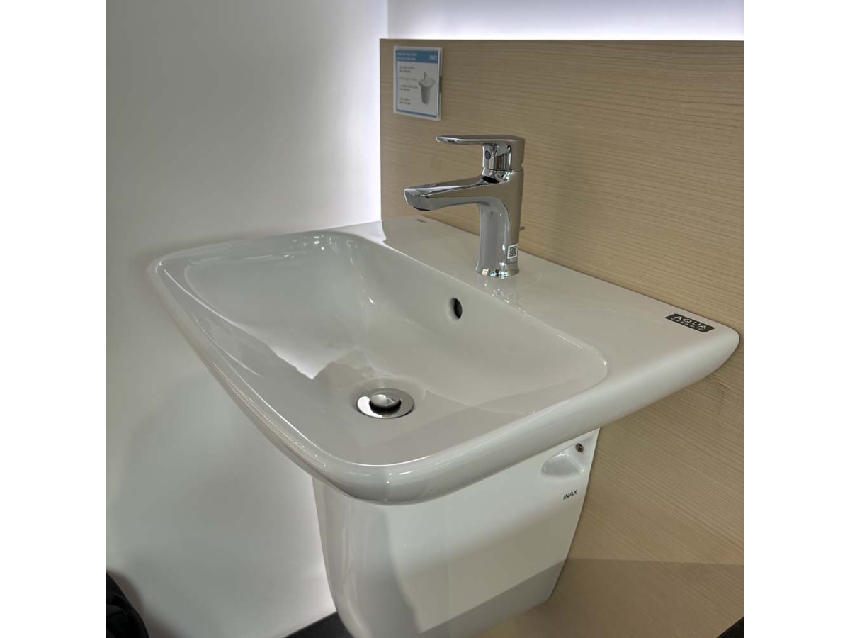 Chậu rửa mặt treo tường  