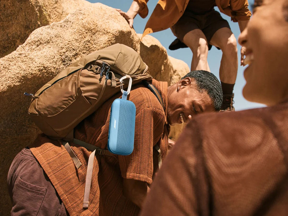 Loa Bose Soundlink Flex 2