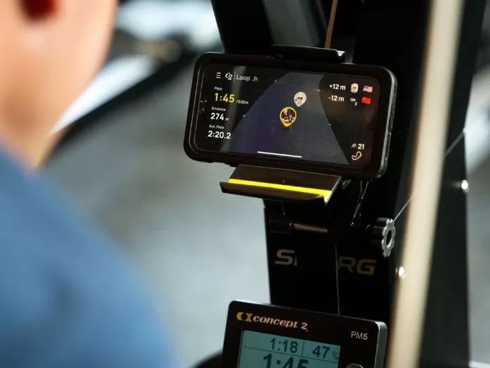 Máy trượt tuyết  