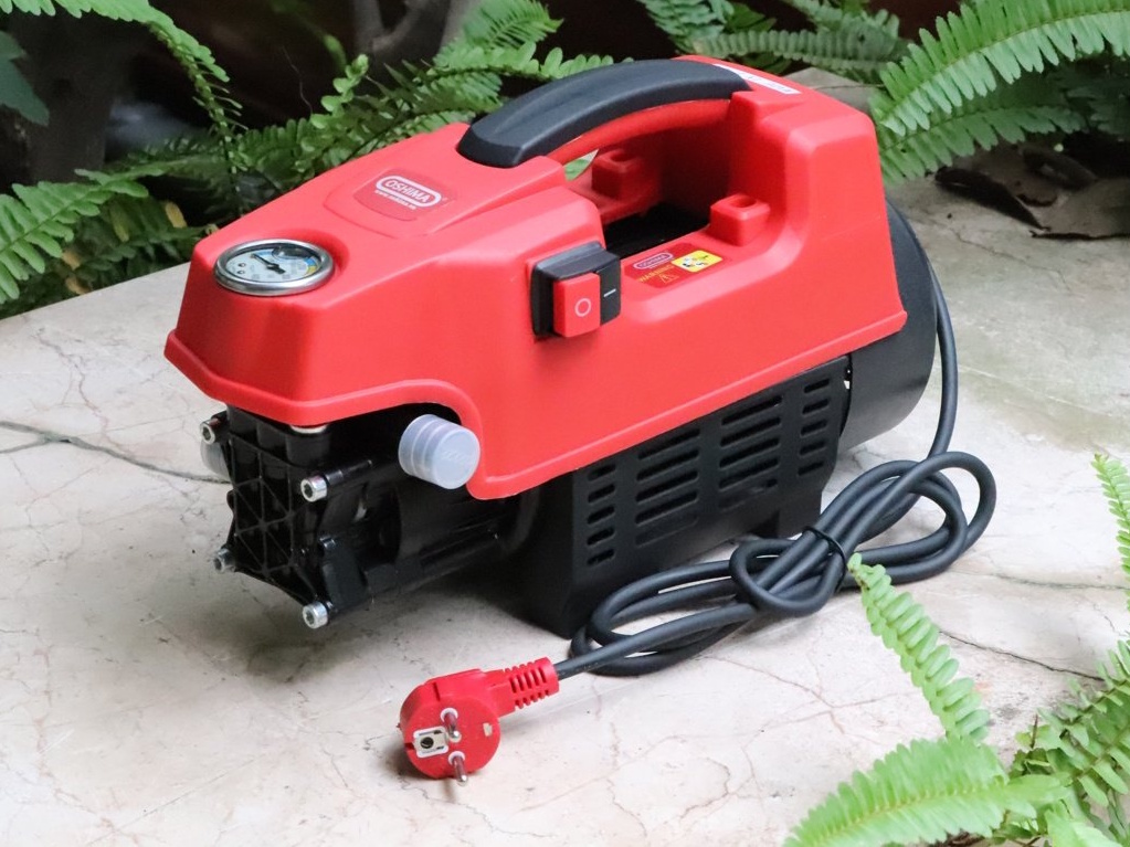 Oshima MXR-0812-K3 dùng rửa xe, xịt rửa sân nhà, tẩy rêu, vệ sinh máy lạn Oshima MXR-0812-K3