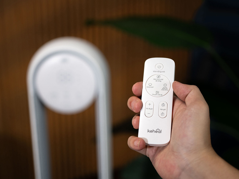 Quạt không cánh có remote