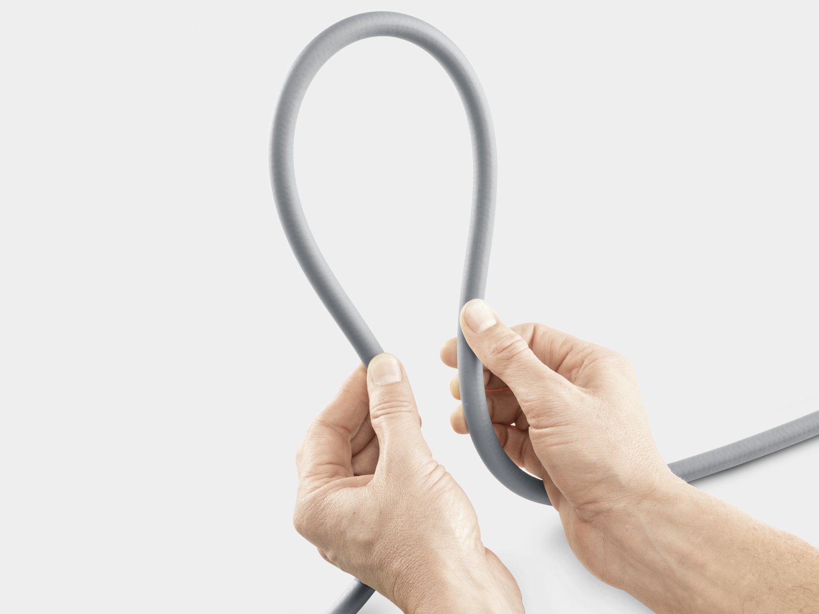 Máy rửa xe gia đình có dây phun áp lực dài 8m Máy rửa xe gia đình