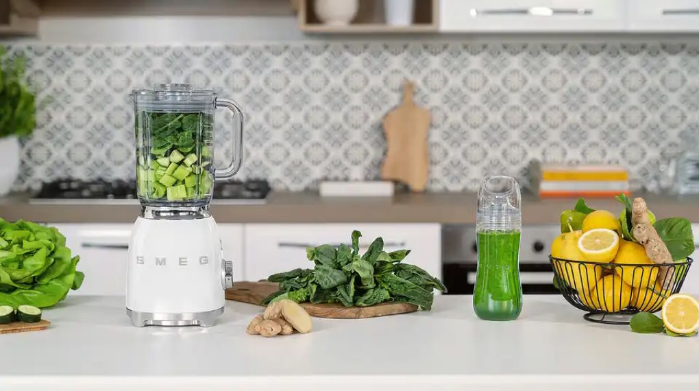 Máy xay sinh tố Smeg