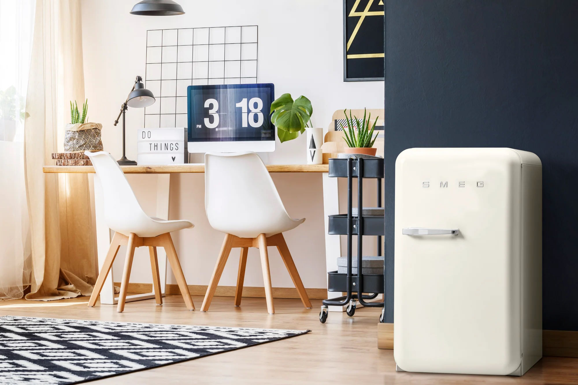 Tủ lạnh mini 122 lít Smeg 50's Style FAB10RCR6